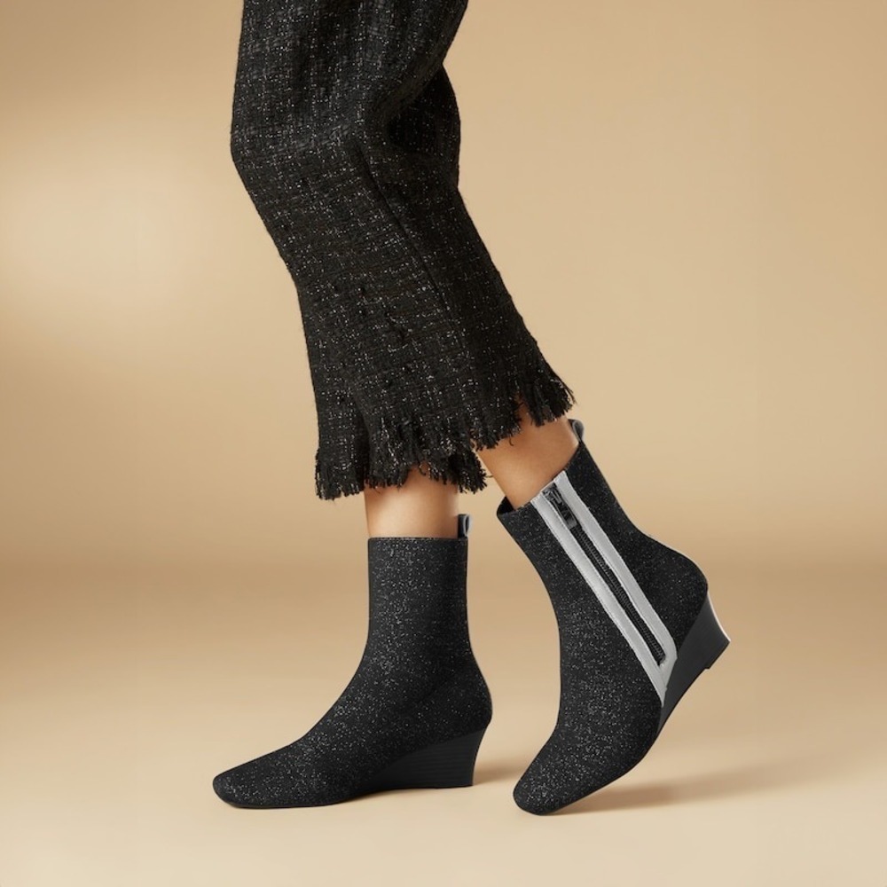 VIVAIA Square Toe Zippered Water Repellent Ankle Boots Metallic Black size US/8‎
